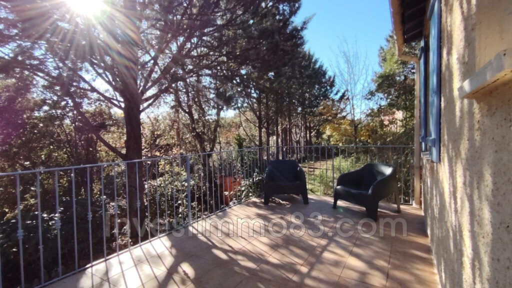 vente maison 4 Pièce(s) – 4 pièces – 3 chambres – 100.00 m²