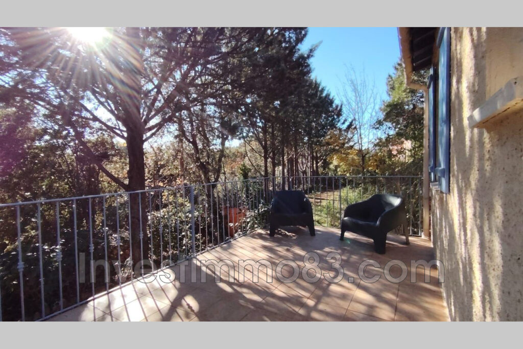 vente maison 4 Pièce(s) – 4 pièces – 3 chambres – 100.00 m²