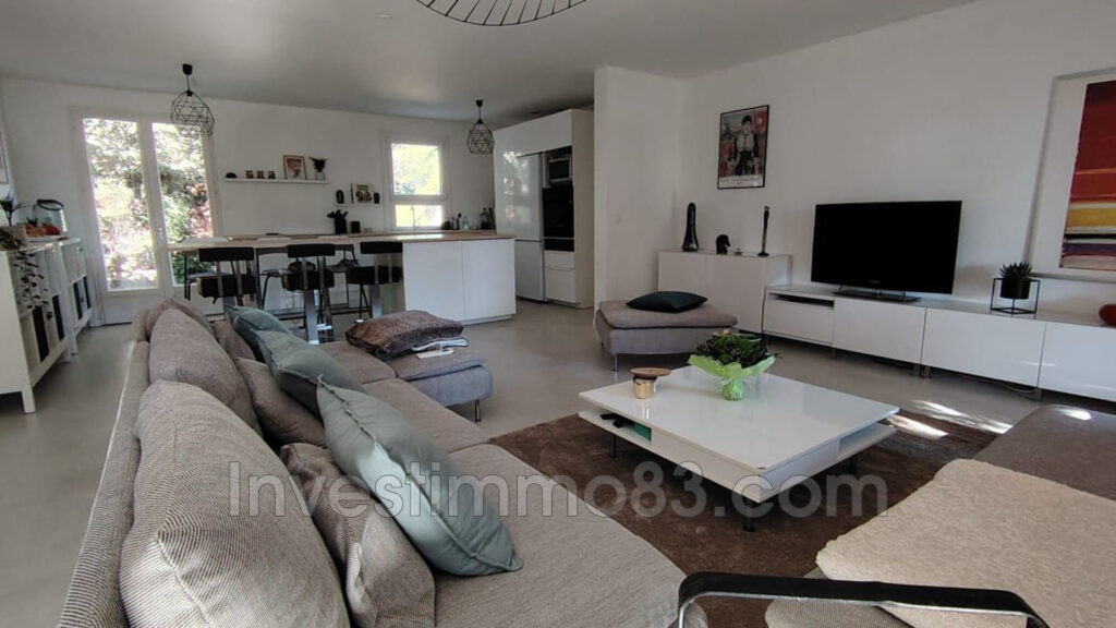 vente maison 4 Pièce(s) – 4 pièces – 3 chambres – 100.00 m²