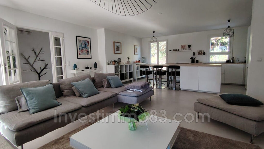 vente maison 4 Pièce(s) – 4 pièces – 3 chambres – 100.00 m²