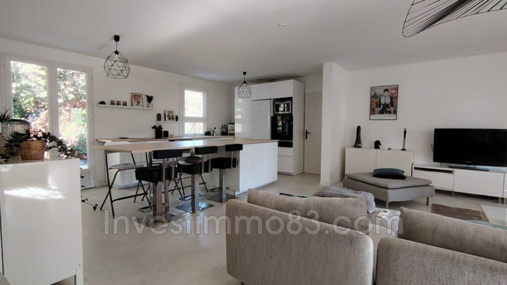 vente maison 4 Pièce(s) – 4 pièces – 3 chambres – 100.00 m²