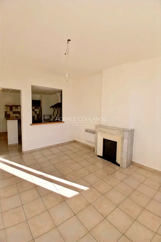 location appartement 3 Pièce(s) – 3 pièces – 2 chambres – 64.20 m²