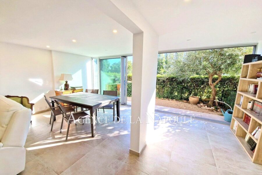Appartement à vendre à Mandelieu-la-napoule