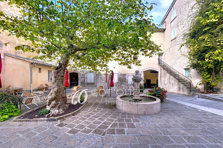 Maison à vendre à Entrevaux