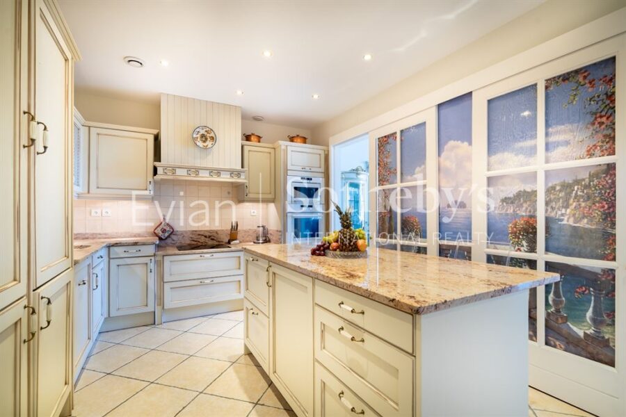 Appartement à vendre à Évian-les-Bains