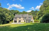 PLOUGASTEL, GRANDE MAISON EN PIERRE AVEC PISCINE ET VUE ÉLORN – 10 pièces – 6 chambres – 250 m²