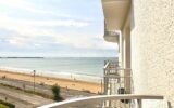 La Baule Les Pins – Appartement en centre ville terrasse et vue Latérale sur mer ; – 2 pièces – 1 chambre – 44 m²