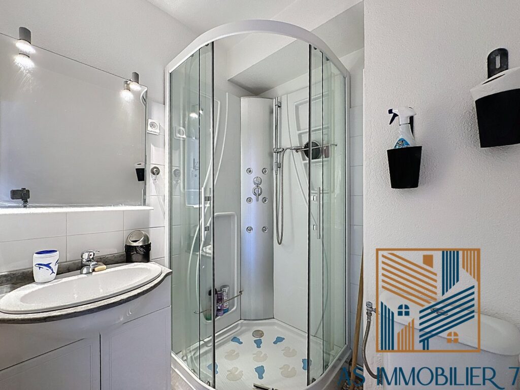 Appartement – 1 pièce – NR chambres – 16 m²