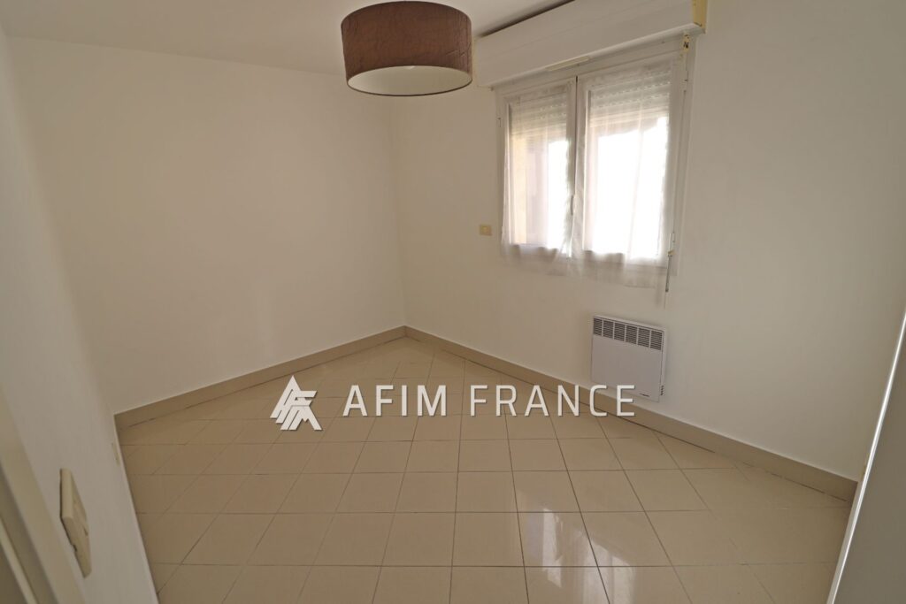 Résidence Beauséjour, appartement 3 pièces vide, traversant, c – 3 pièces – 2 chambres – 63.00 m²