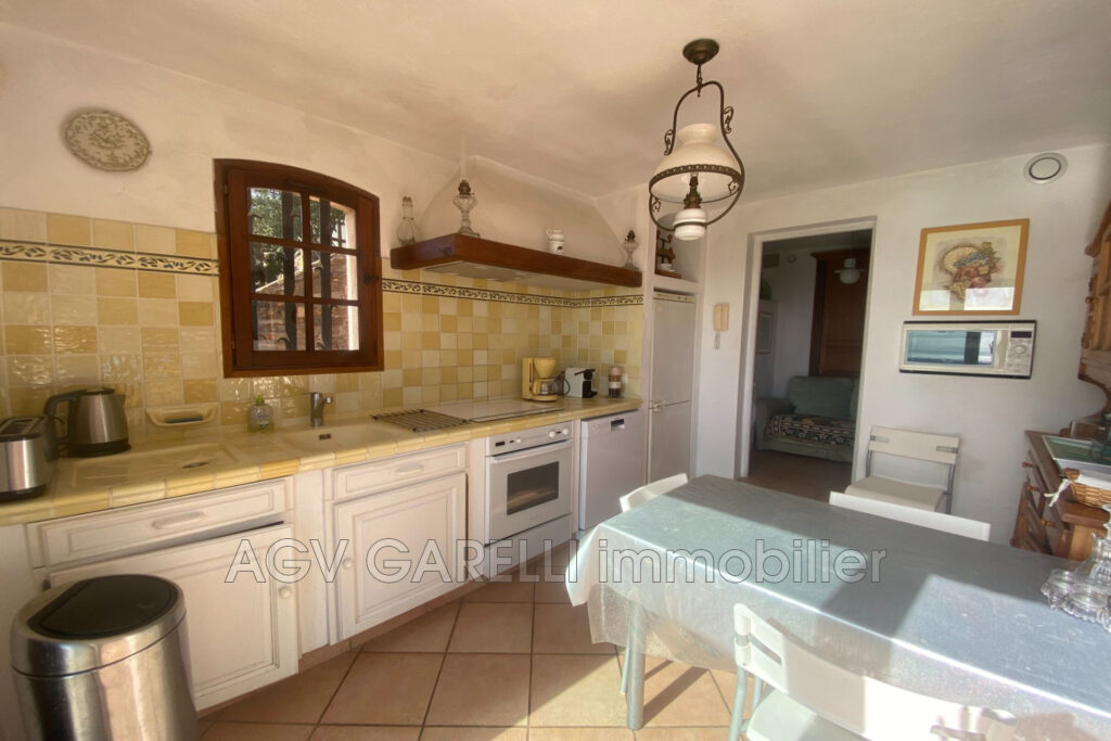 location rez-de-jardin 3 Pièce(s) – 3 pièces – 2 chambres – 77.10 m²