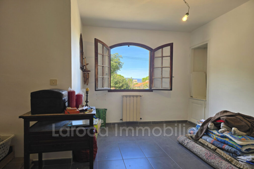 Achat villa à Montesquieu des Albères – 5 pièces – 5 chambres – 164.00 m²