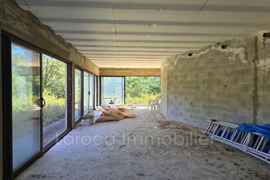 Achat villa à Montesquieu des Albères – 5 pièces – 5 chambres – 164.00 m²