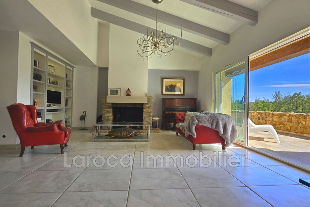 Achat villa à Montesquieu des Albères – 5 pièces – 5 chambres – 164.00 m²