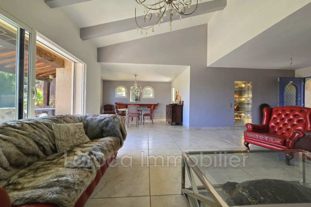 Achat villa à Montesquieu des Albères – 5 pièces – 5 chambres – 164.00 m²