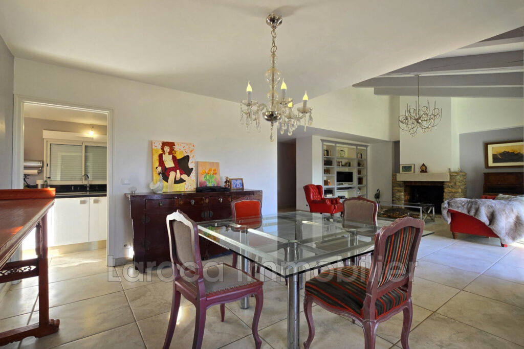 Achat villa à Montesquieu des Albères – 5 pièces – 5 chambres – 164.00 m²