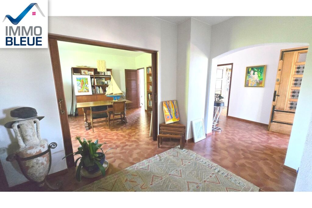 vente villa 9 Pièce(s) – 9 pièces – 6 chambres – 186.00 m²