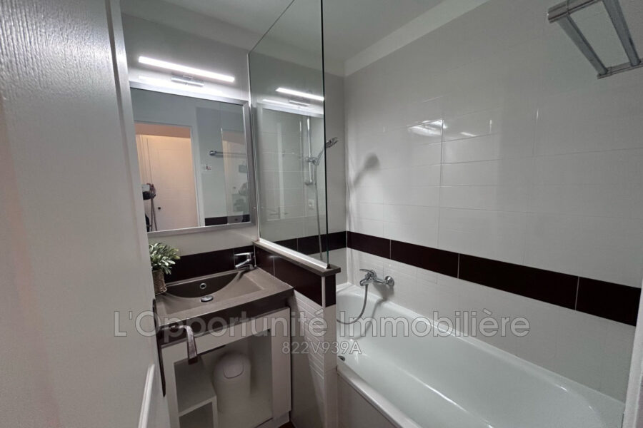Appartement à vendre à Agay