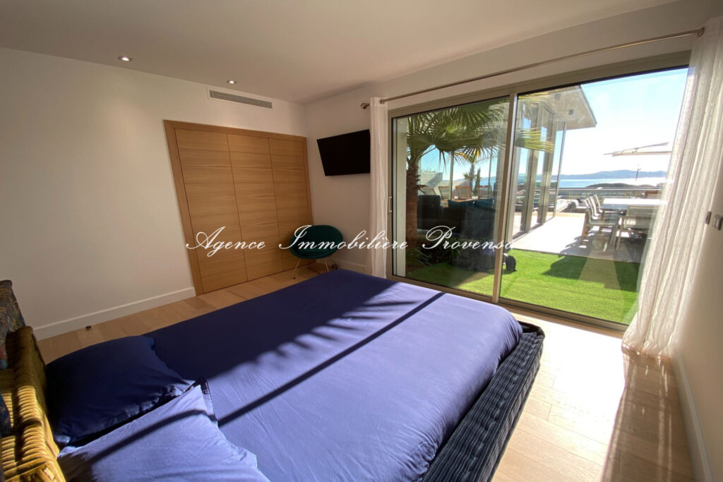 location saisonnière villa 5 Pièce(s) – 5 pièces – 4 chambres – 142.00 m²