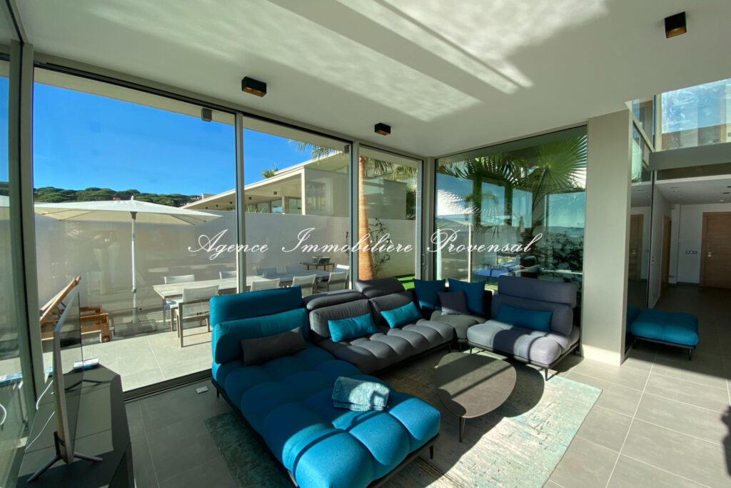 location saisonnière villa 5 Pièce(s) – 5 pièces – 4 chambres – 142.00 m²