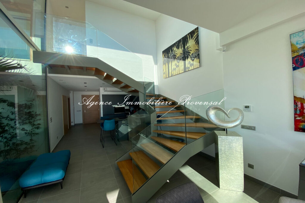 location saisonnière villa 5 Pièce(s) – 5 pièces – 4 chambres – 142.00 m²