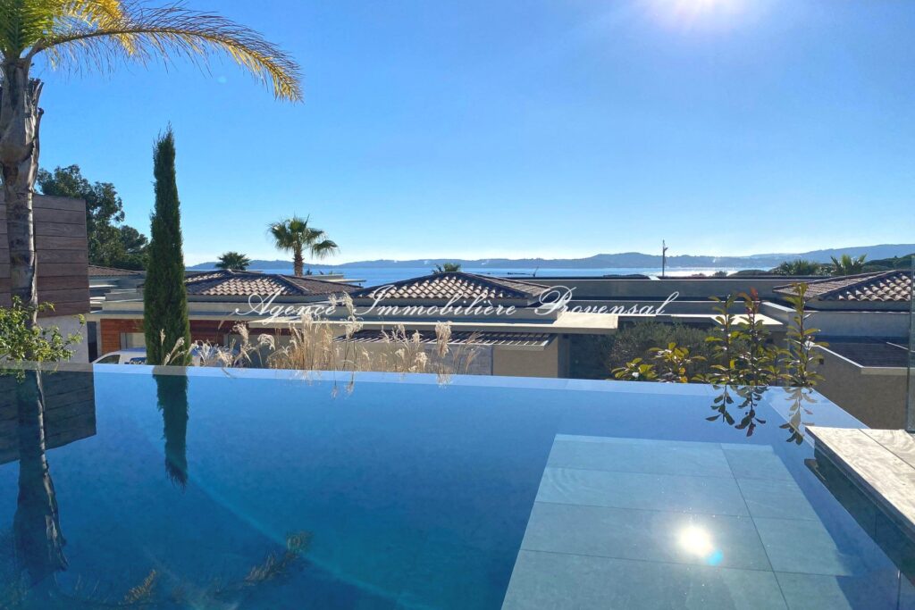 location saisonnière villa 5 Pièce(s) – 5 pièces – 4 chambres – 142.00 m²