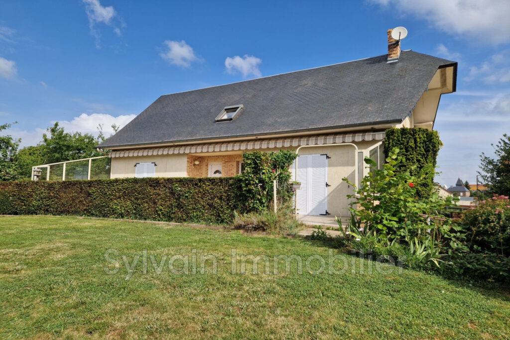 vente maison 7 Pièce(s) – 7 pièces – 5 chambres – 159.00 m²