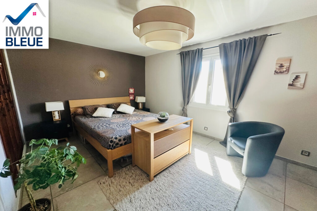 vente villa 5 Pièce(s) – 5 pièces – 3 chambres – 108.00 m²