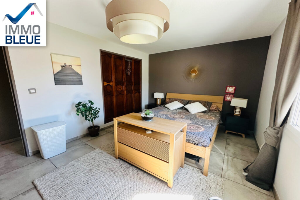 vente villa 5 Pièce(s) – 5 pièces – 3 chambres – 108.00 m²