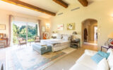 Élégante propriété provençale dans un écrin de verdure à Ramat – 6 pièces – 4 chambres – 320.00 m²