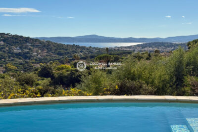 Superbe villa 6 chambres avec vue panoramique mer et collines  – 8 pièces – 6 chambres – 249.00 m²