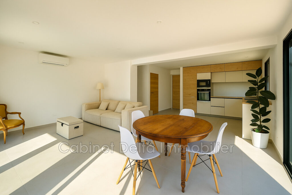 Superbe maison à Ollioules, AU CALME    – 4 pièces – 4 chambres – 110.00 m²