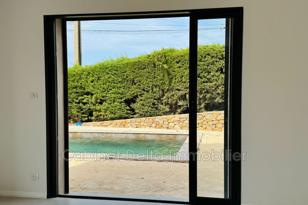 Superbe maison à Ollioules, AU CALME    – 4 pièces – 4 chambres – 110.00 m²