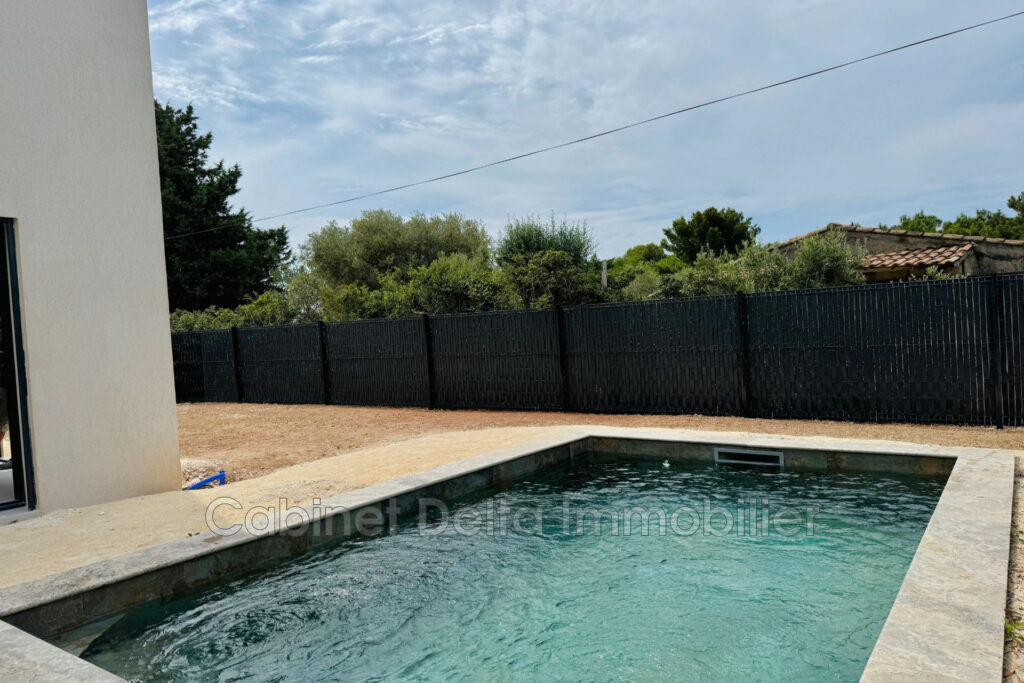 Superbe maison à Ollioules, AU CALME    – 4 pièces – 4 chambres – 110.00 m²