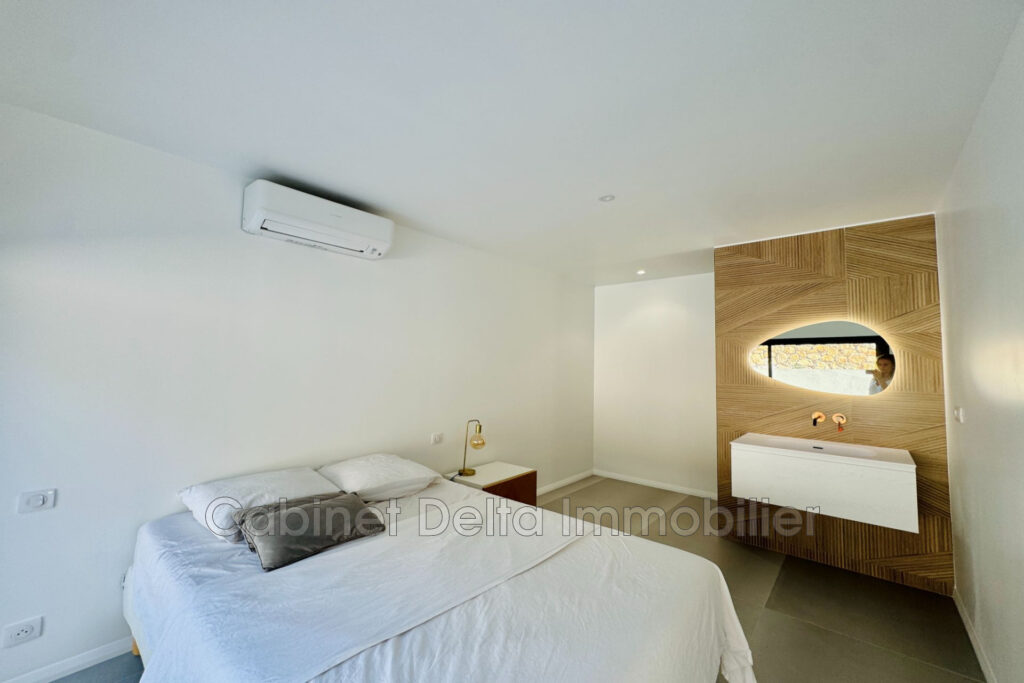 Superbe maison à Ollioules, AU CALME    – 4 pièces – 4 chambres – 110.00 m²