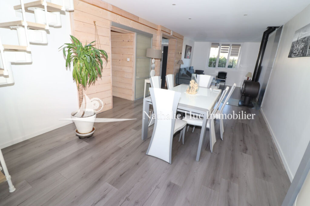 vente maison 7 Pièce(s) – 7 pièces – 6 chambres – 170.00 m²