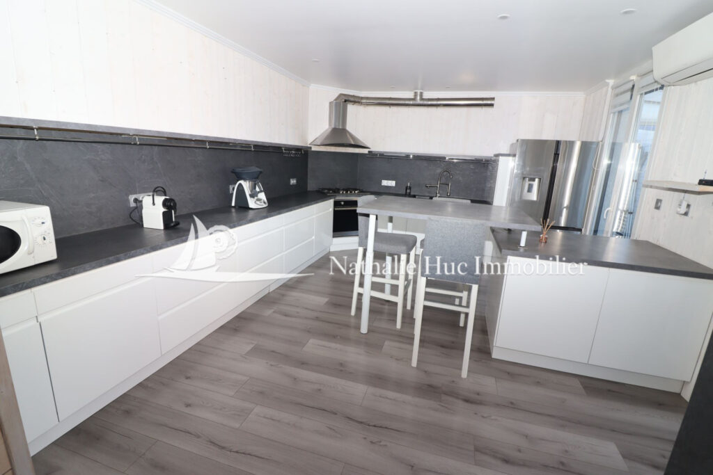 vente maison 7 Pièce(s) – 7 pièces – 6 chambres – 170.00 m²