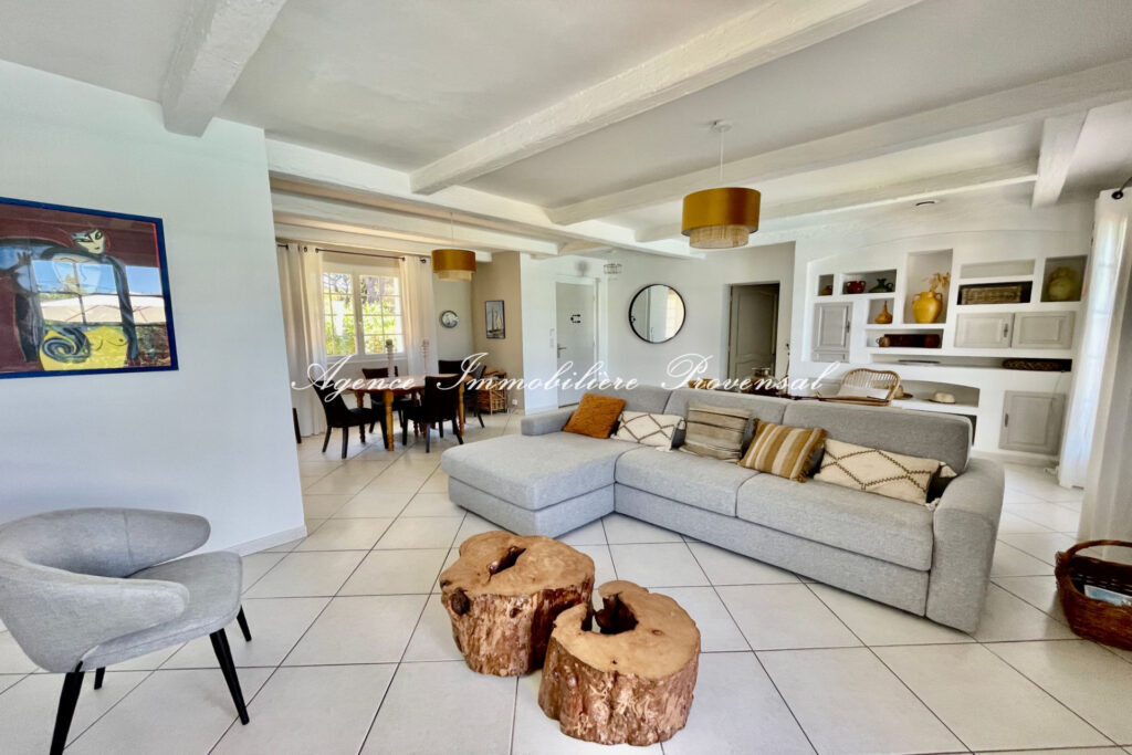 location saisonnière maison 4 Pièce(s) – 4 pièces – 3 chambres – 125.00 m²