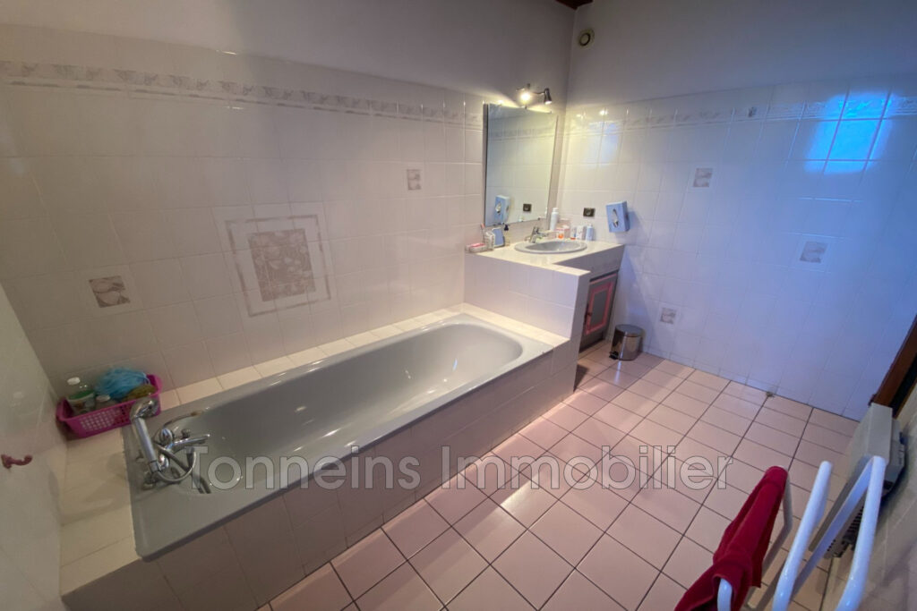 vente maison 5 Pice(s) – 5 pièces – 4 chambres – 125.14 m²