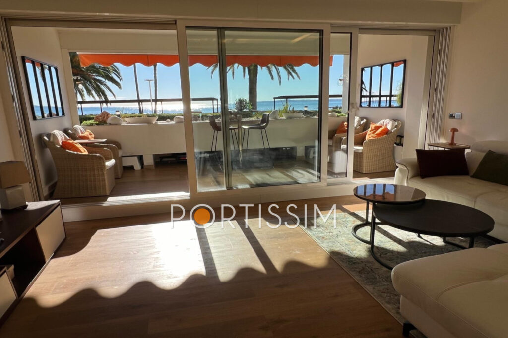 Saint-Laurent-du-Var 2 pièces les pieds dans l’eau – 2 pièces – 1 chambre – 52.02 m²