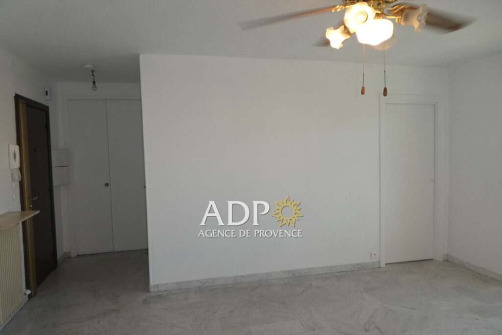 vente appartement 1 Pièce(s) – 1 pièce – NR chambres – 25.61 m²