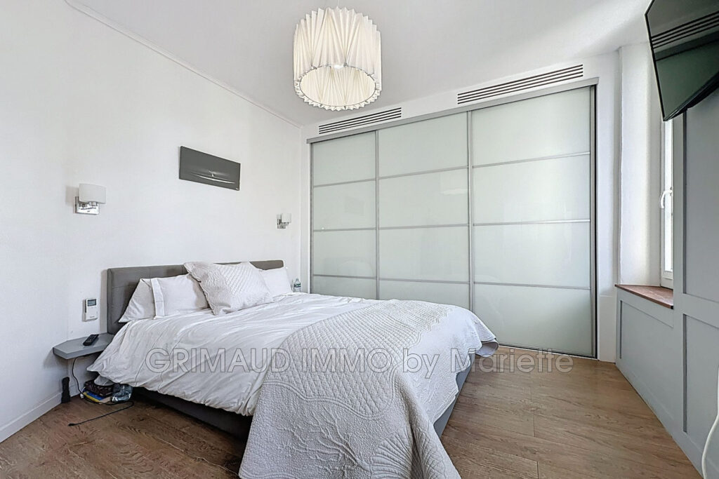 belle maison avec 5 chambres – 5 pièces – 5 chambres – 141.38 m²