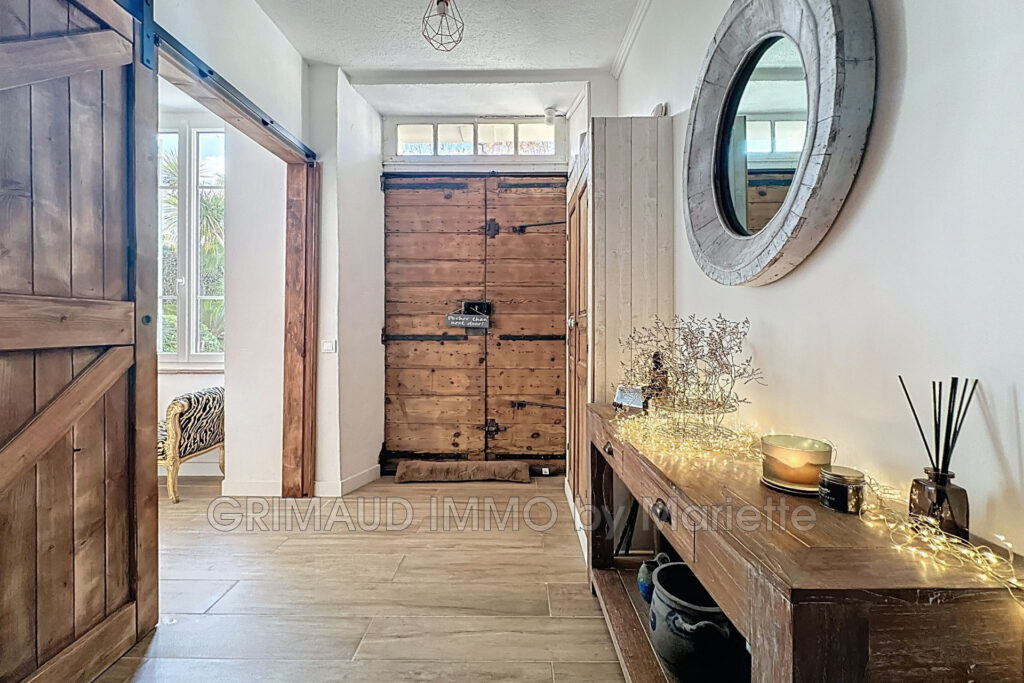 belle maison avec 5 chambres – 5 pièces – 5 chambres – 141.38 m²