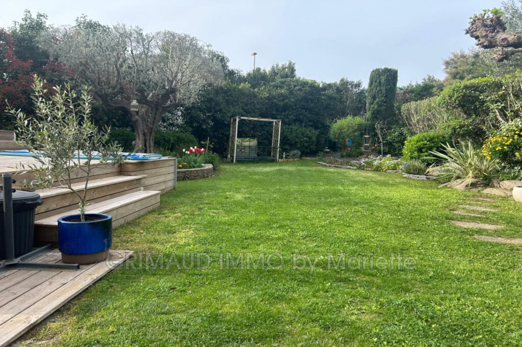 belle maison avec 5 chambres – 5 pièces – 5 chambres – 141.38 m²