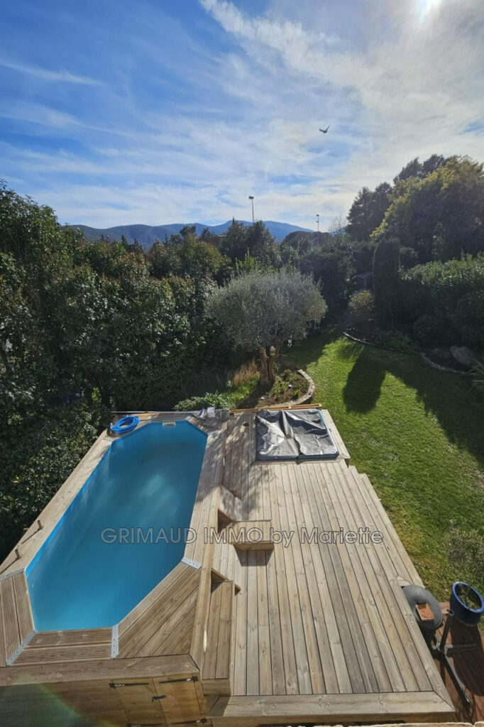 belle maison avec 5 chambres – 5 pièces – 5 chambres – 141.38 m²