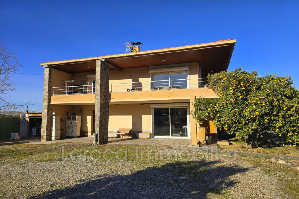 Achat villa à Laroque des Albères – 5 pièces – 3 chambres – 173.00 m²