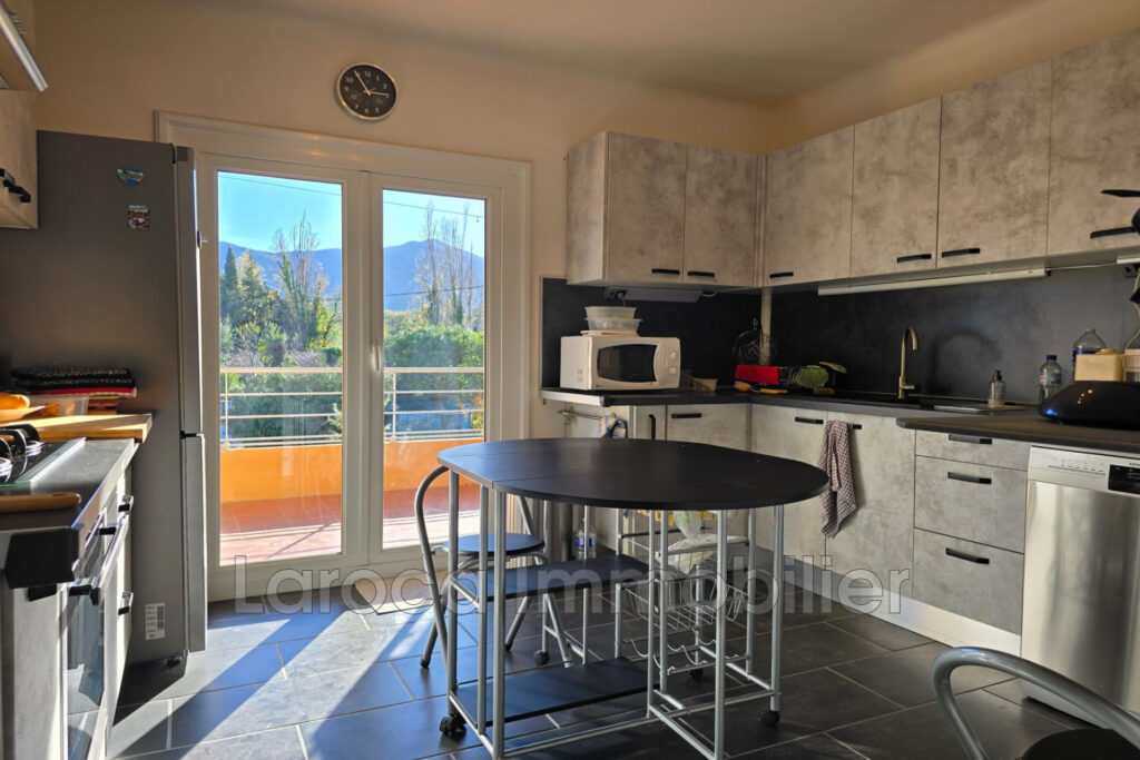 Achat villa à Laroque des Albères – 5 pièces – 3 chambres – 173.00 m²