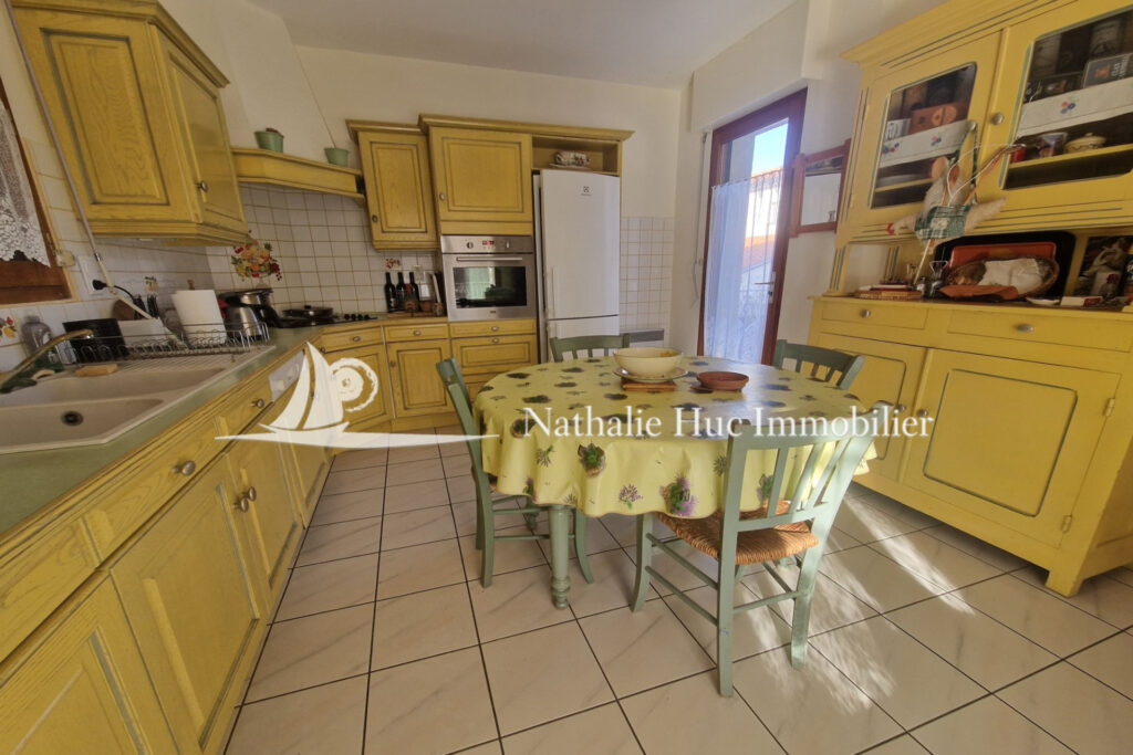 vente maison 6 Pièce(s) – 6 pièces – 4 chambres – 172.00 m²