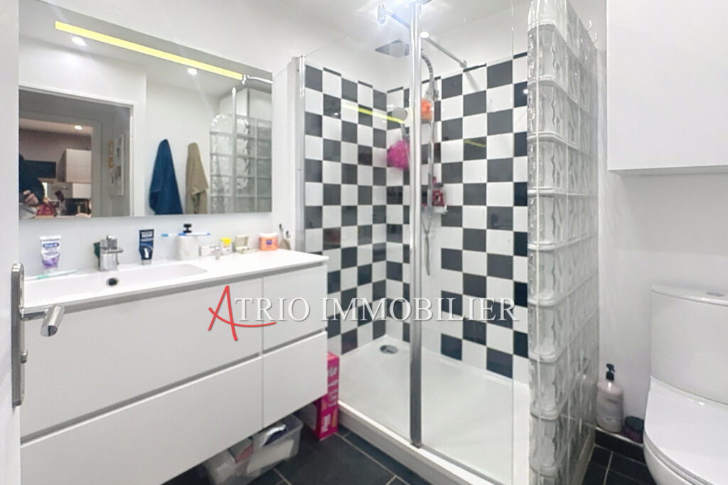 Proche des commodités au calme, en pleine verdure, dans le qua – 2 pièces – 1 chambre – 35.00 m²