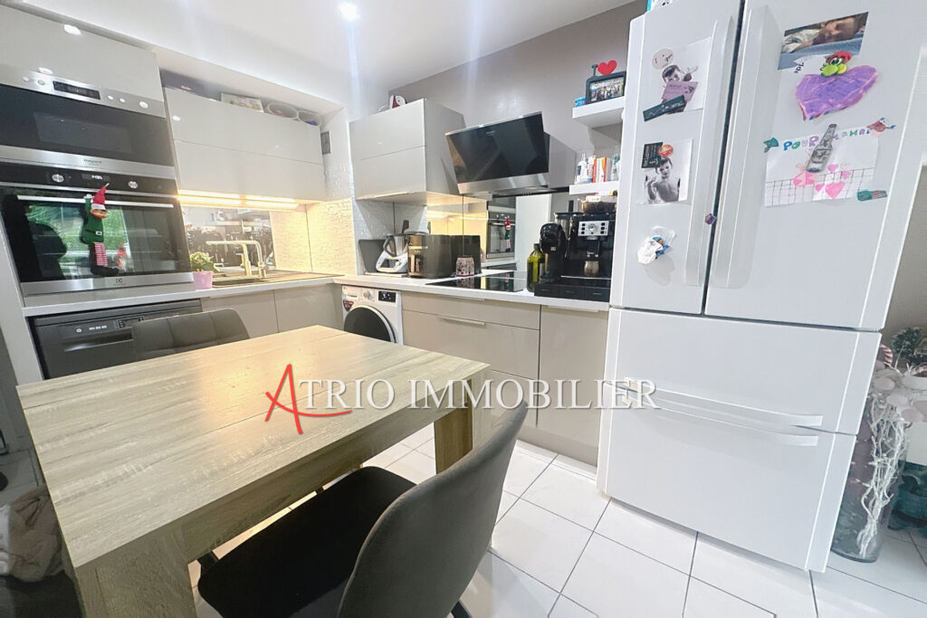 Proche des commodités au calme, en pleine verdure, dans le qua – 2 pièces – 1 chambre – 35.00 m²