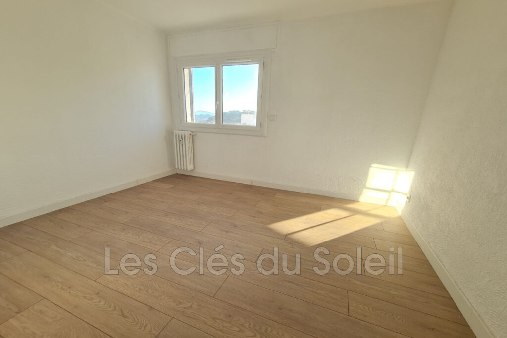 vente appartement 4 Pièce(s) – 4 pièces – 3 chambres – 63.00 m²